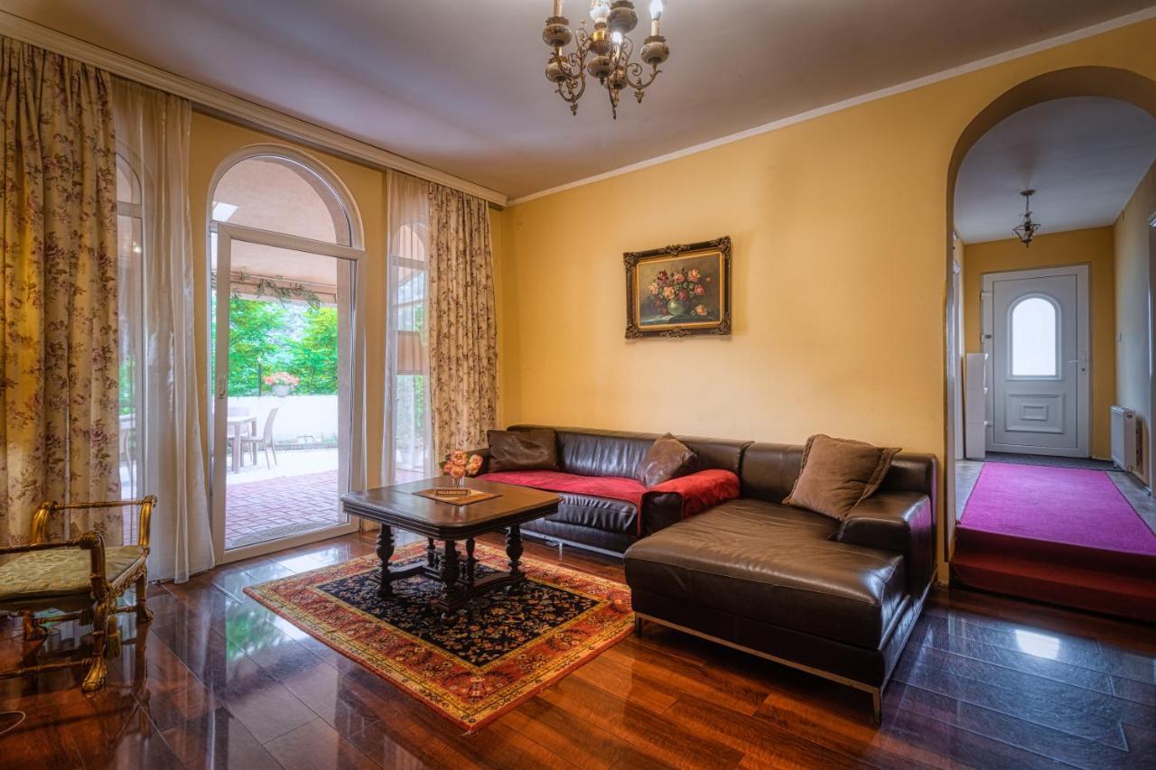 Vila Rococo Belgrado Exterior foto